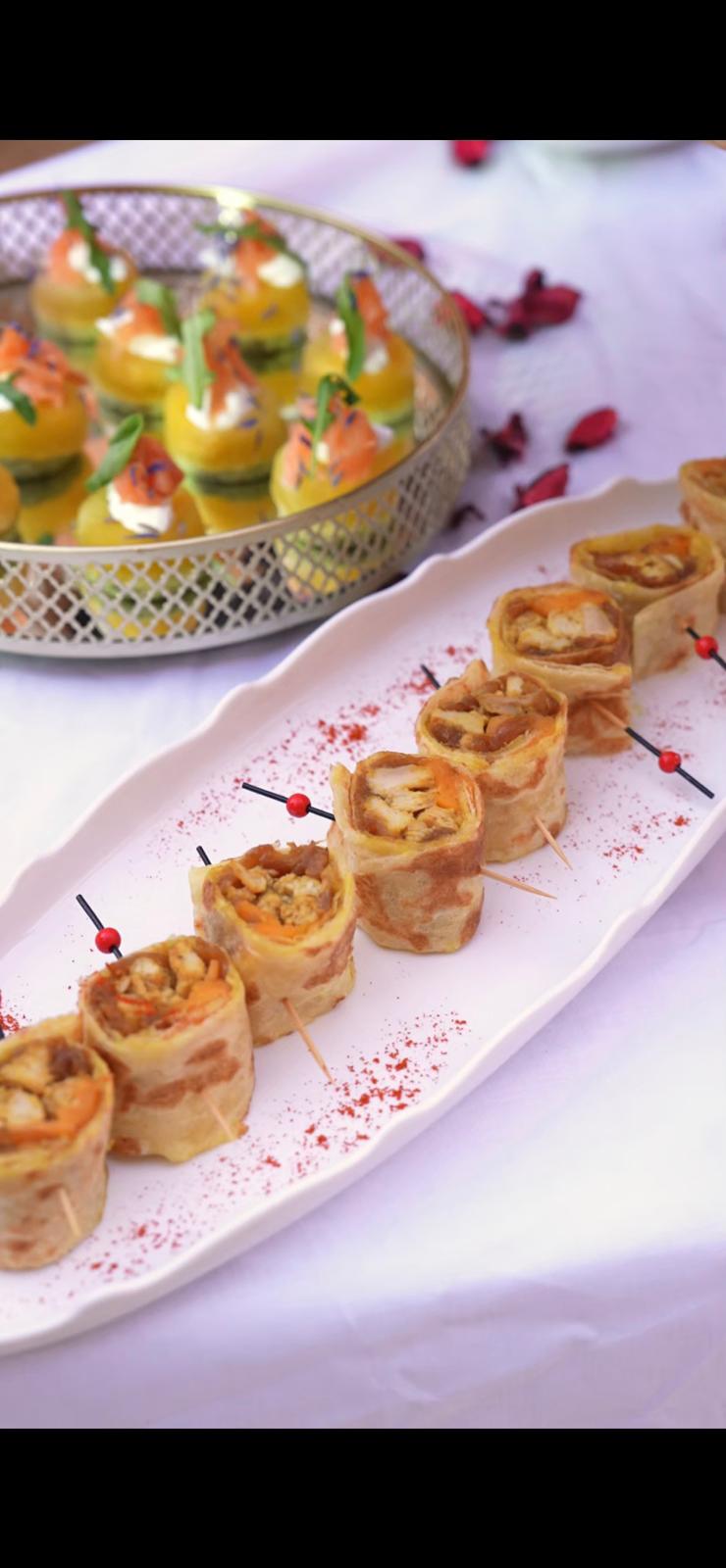Plateau de mini-tartelettes salées, plateaux-repas et cocktail à Marrakech